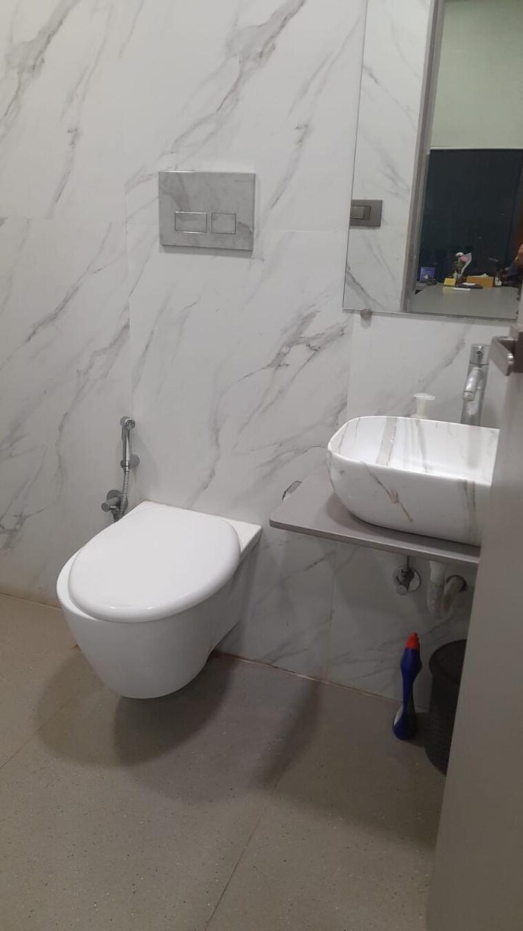 Bathroom, lotus-trade-centre Commercial Office Space 4300 Sq.Ft. In Andheri West Mumbai 9164087