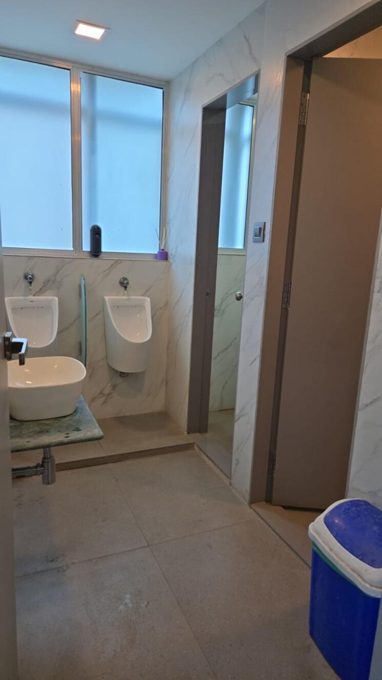 Bathroom, lotus-trade-centre Commercial Office Space 4300 Sq.Ft. In Andheri West Mumbai 9164087