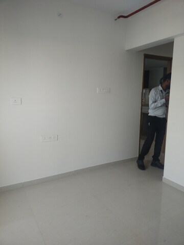 Room in 2 BHK Apartment at Sayba Elegant, Kurla East – for Rent