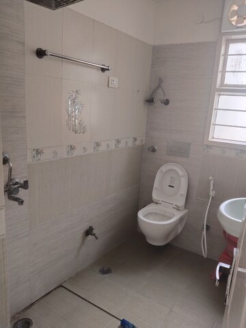 Bathroom in 4 BHK Apartment at Sector 21c – for Rent
