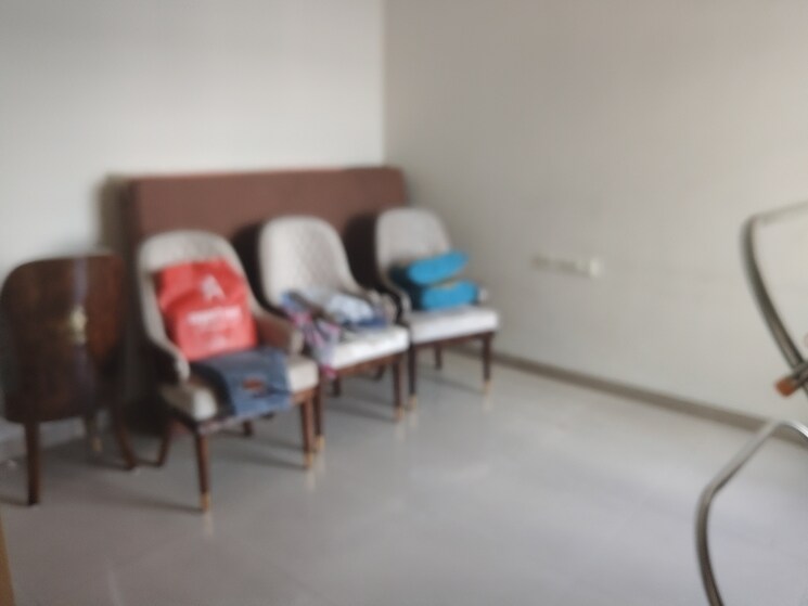 Room, sector 21c 4 Bedroom 1650 Sq.Ft. Apartment In Sector 21c Faridabad 9164170