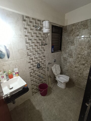 Room in  Pg at Kurla East – for Rent