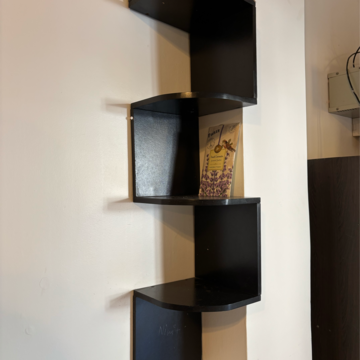 Furnished Amenities in 2 BHK Builder Floor at Saket – for Rent