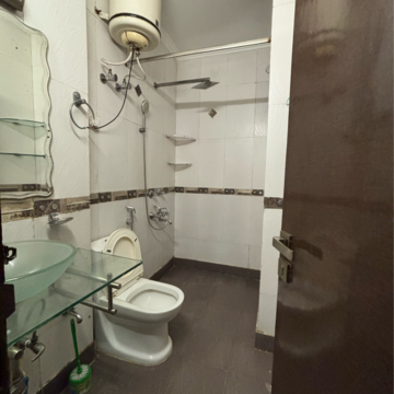 Bathroom in 2 BHK Builder Floor at Saket – for Rent