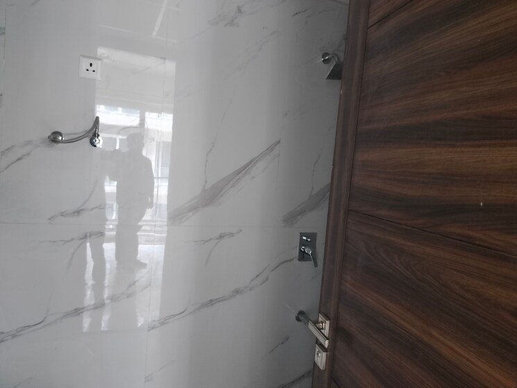 Bathroom, smart-world-gems 3.5 Bedroom 1494 Sq.Ft. Builder Floor In Sector 89 Gurgaon 9164238