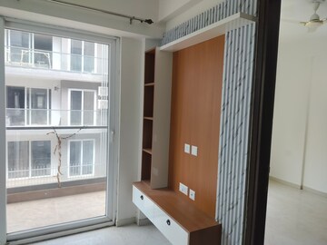 Room in 3.5 BHK Builder Floor at Smart World Gems, Sector 89 – for Rent