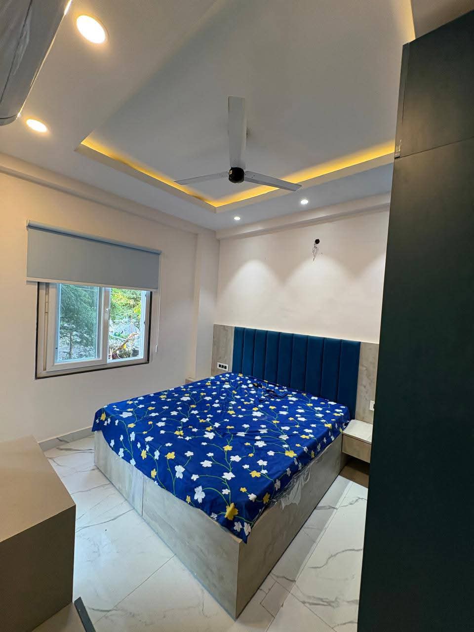 1 RkBuilder Floor For Rent in Saket
