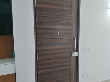 Furnished Amenities in 3.5 BHK Builder Floor at Smart World Gems, Sector 89 – for Rent