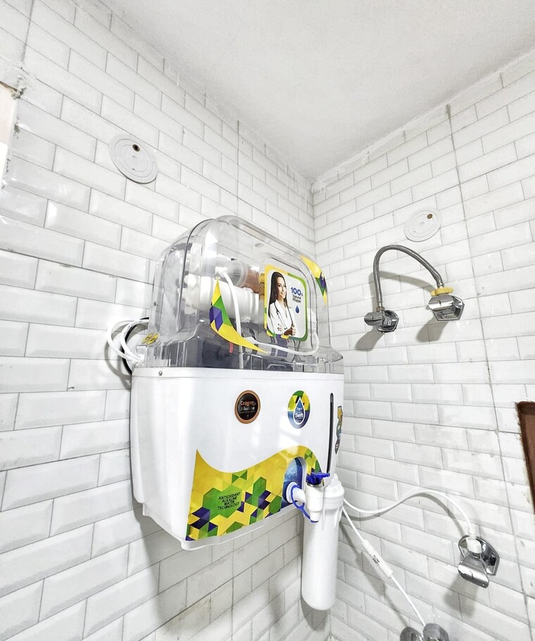 Bathroom, saket 1 RK 500 Sq.Ft. Builder Floor In Saket Delhi 9164303