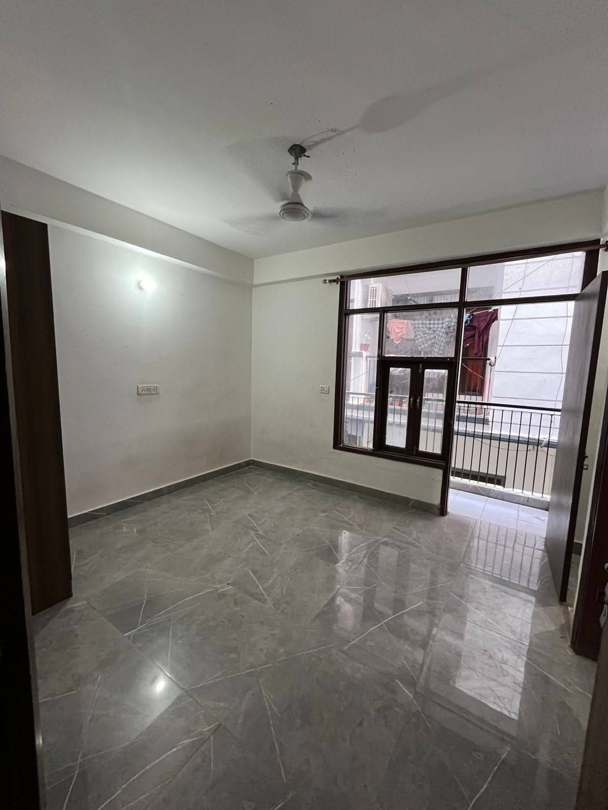 1 BHK Builder Floor For Rent in Saket