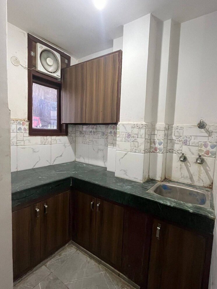 Kitchen, saket 1 Bedroom 500 Sq.Ft. Builder Floor In Saket Delhi 9164315