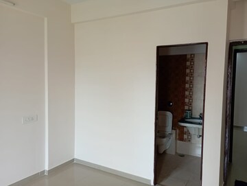 Room in 2 BHK Apartment at Besa Pipla rd – for Rent