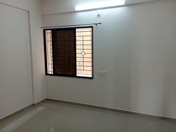Room in 2 BHK Apartment at Besa Pipla rd – for Rent