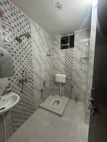 Bathroom in 2 BHK Builder Floor at Mansarovar Extension – for Rent