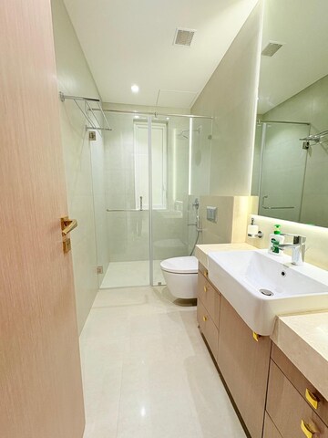 Bathroom in 5 BHK Apartment at Indiabulls Sky Forest, Lower Parel – for Rent