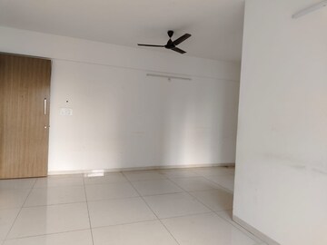 1 BHK Apartment For Rent in Hiranandani Regent Hill, Powai