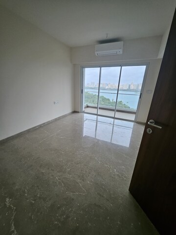 Room in 4 BHK Apartment at LnT Elixir Reserve, Powai – for Rent