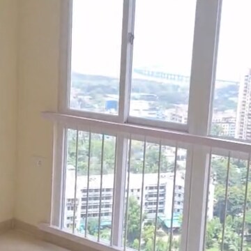 Room in 1 BHK Apartment at Ruparel Nova, Police Line – for Rent