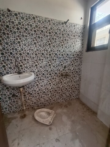 Bathroom in 2.5 BHK Builder Floor at Govindpuri – for Sale
