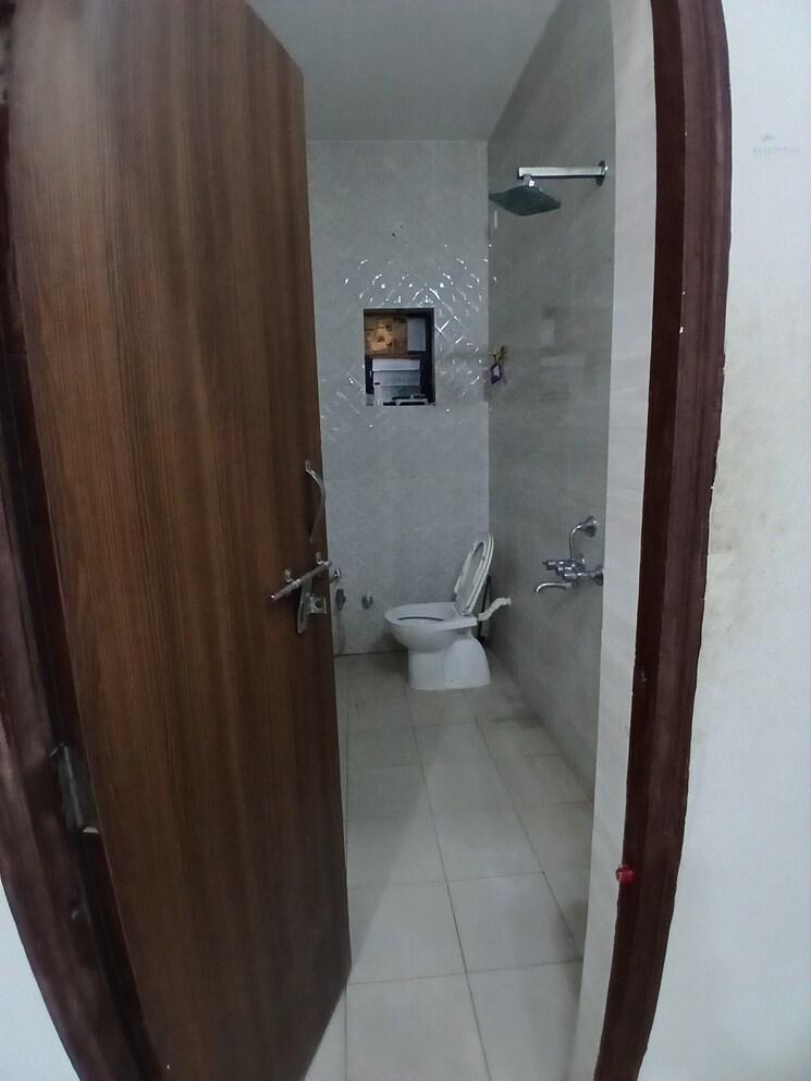 Bathroom, omkar nagar 2 Bedroom 1200 Sq.Ft. Apartment In Omkar Nagar Nagpur 9164352