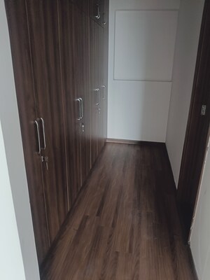 3 BHK Apartment For Sale in Godrej Woods, Sector 43