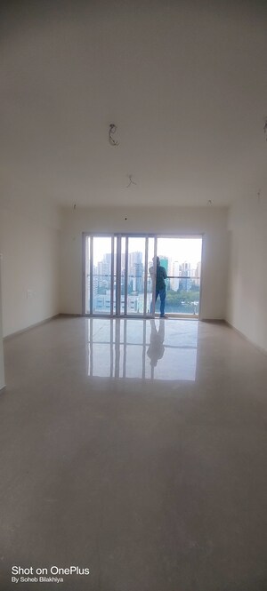 Living Room in 3.5 BHK Apartment at Goregaon West – for Sale