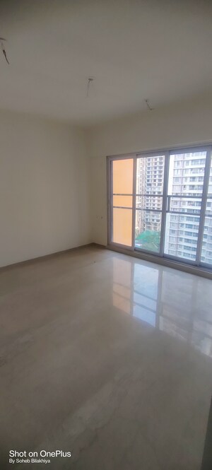 Master Bedroom in 3.5 BHK Apartment at Goregaon West – for Sale