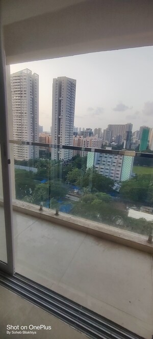 3.5 BHK Apartment – Exterior View View at Goregaon West - for Sale