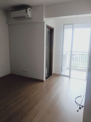 Room in 3 BHK Apartment at Godrej Woods, Sector 43 – for Sale