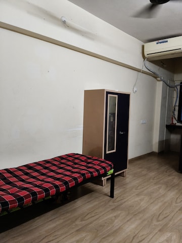 Bedroom in 1 RK Apartment at Bhoomi Tower Santacruz East, Santacruz East – for Rent