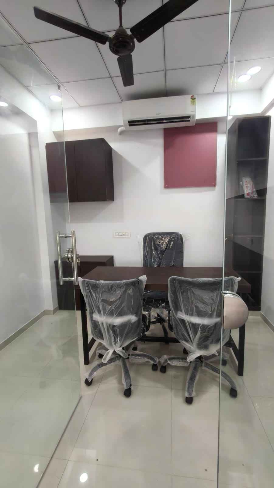 Office Space For Rent in Green Palladia 