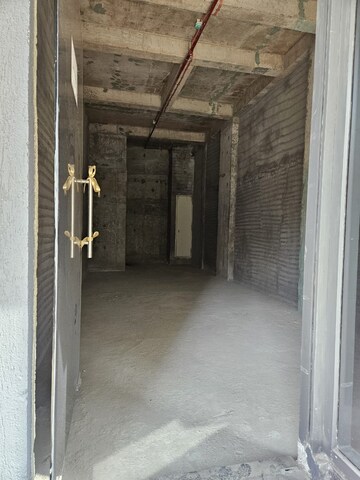 Building Lobby in  Shop at Sheth Beaumonte, Sion East – for Rent