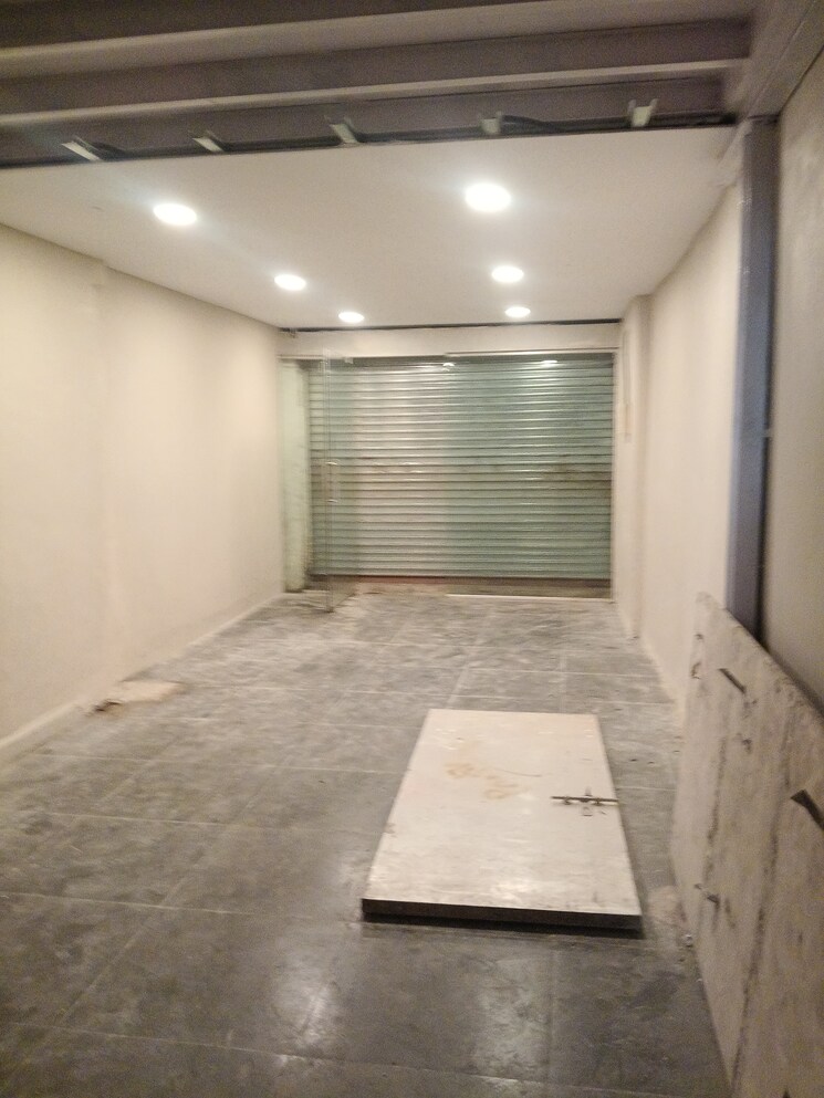 Room, mathuradas-mills-estate Commercial Showroom 700 Sq.Ft. In Lower Parel Mumbai 9164494
