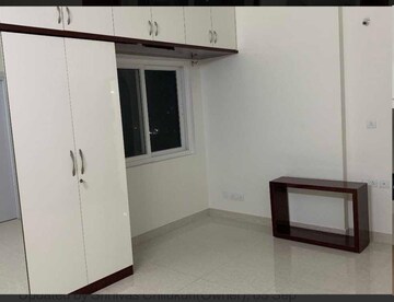 Room in 2 BHK Apartment at Prestige High Fields, Gachibowli – for Rent