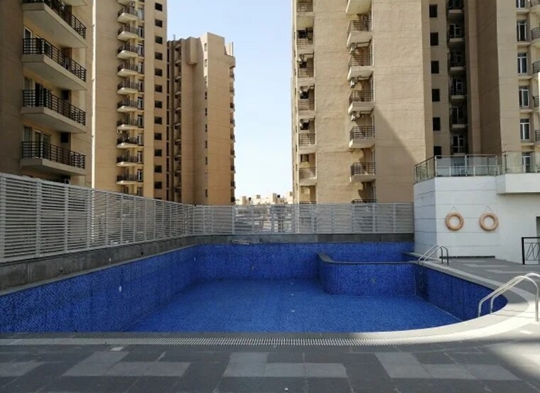 Swimming Pool, satya-the-hermitage 3 Bedroom 1991 Sq.Ft. Apartment In Sector 103 Gurgaon 9164513