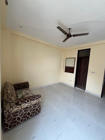 Room in 2 BHK Apartment at Aashiyana Sai Home, Sector 70 – for Rent