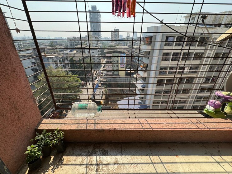 Balcony, dombivli east 2 Bedroom 900 Sq.Ft. Apartment In Dombivli East Thane 9164552