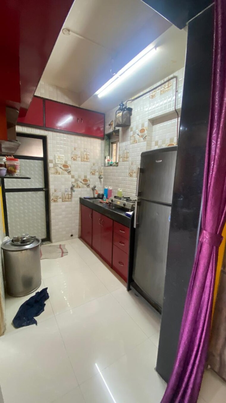 Kitchen, divya-gunjan-chs 1 Bedroom 410 Sq.Ft. Apartment In Kandivali West Mumbai 9164583
