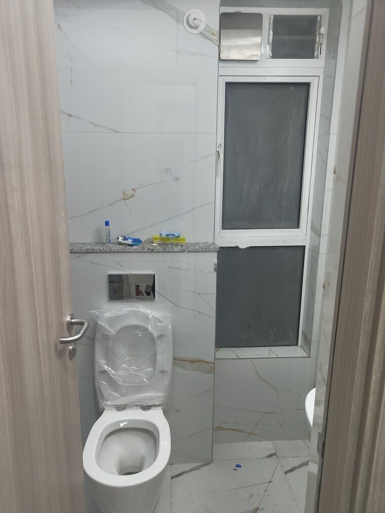 Bathroom, wadhwa-tw-gardens 2 Bedroom 628 Sq.Ft. Apartment In Kandivali East Mumbai 9164596