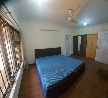 Bedroom in 2 BHK Apartment at Raheja Classique, Andheri West – for Rent