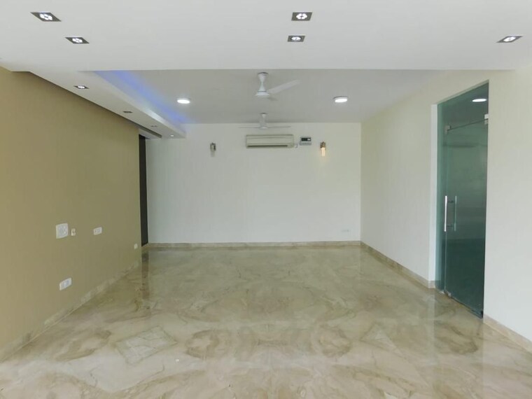 Room, anand niketan 3 Bedroom 3000 Sq.Ft. Builder Floor In Anand Niketan Delhi 9164623