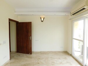 Room in 3 BHK Builder Floor at Anand Niketan – for Rent