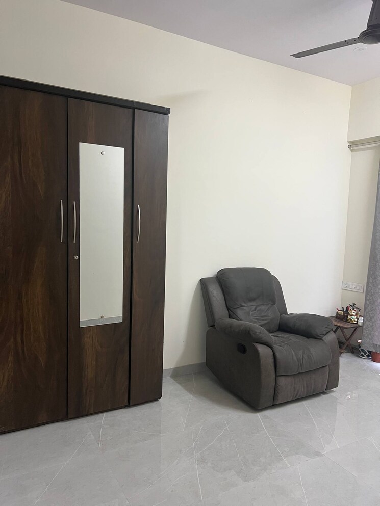 Living Room, kandivali west Pg For Girls In Kandivali West 9164615