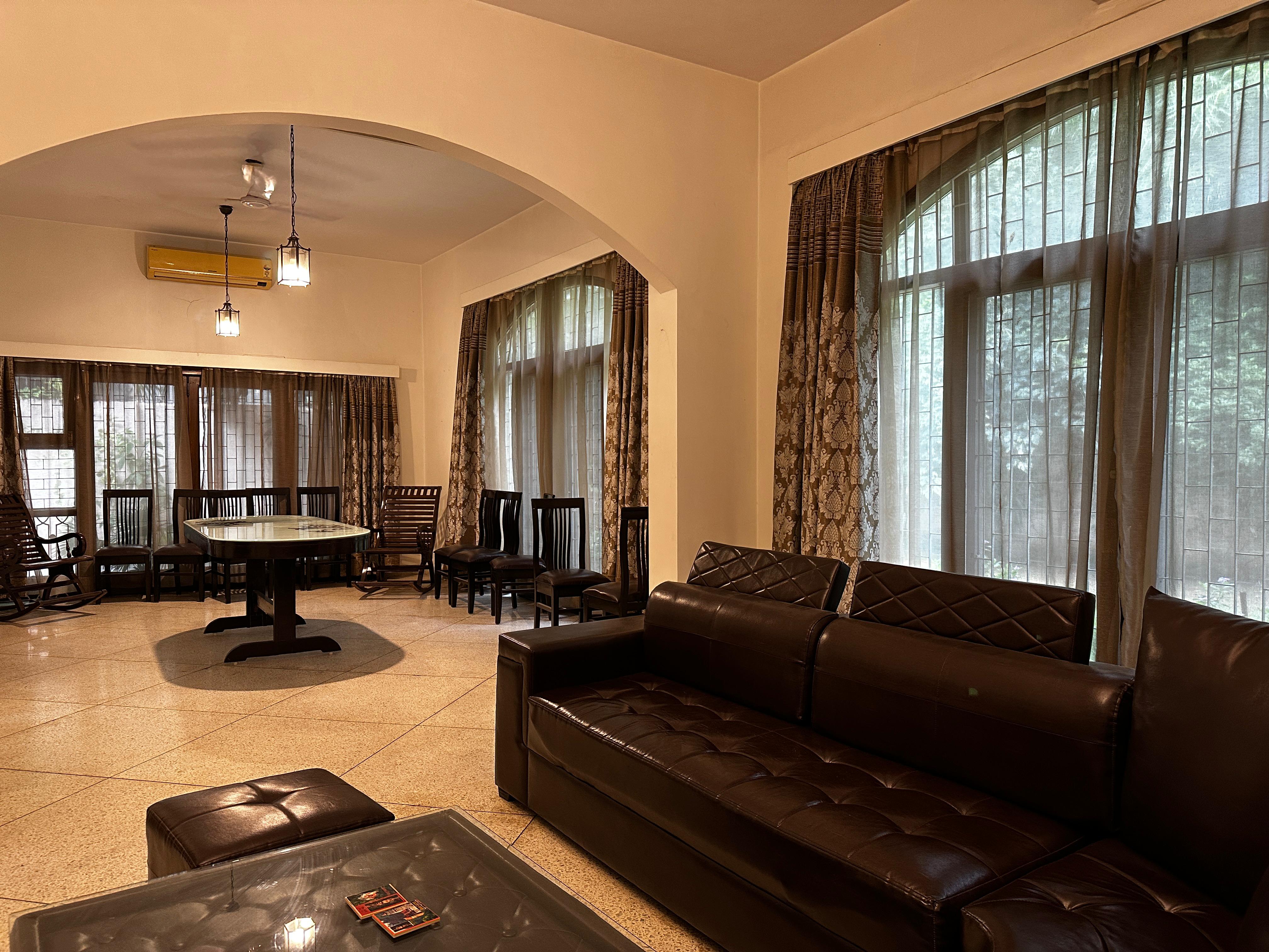 3 BHK + Servant Room Builder Floor For Rent in Anand Niketan