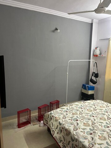 Furnished Amenities in 2 BHK Apartment at Dheeraj Godavari Apartment, Malad West – for Rent