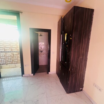 Bedroom in 1 BHK Builder Floor at Anthurium, Sector 73 – for Rent