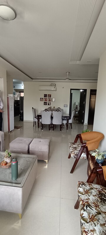 Team Area in 3 BHK Builder Floor at Ansal API Esencia, Sector 67 – for Rent