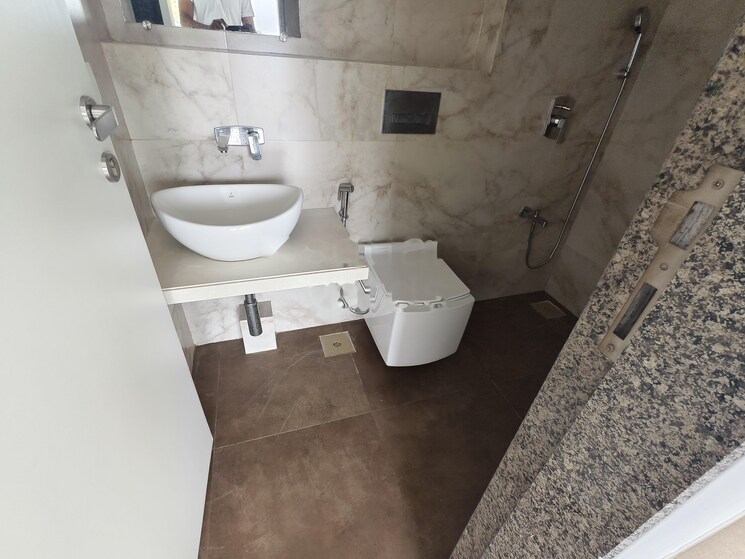 Bathroom, kanakia-silicon-valley 2 Bedroom 770 Sq.Ft. Apartment In Powai Mumbai 9164671