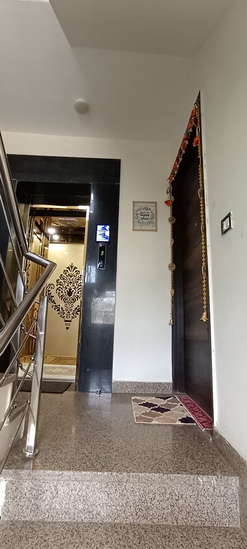 Furnished Amenities in 3 BHK Builder Floor at Ansal API Esencia, Sector 67 – for Rent