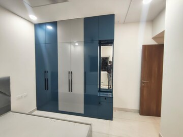 Room in 3 BHK Apartment at Prestige Beverly Hills, Kokapet – for Rent